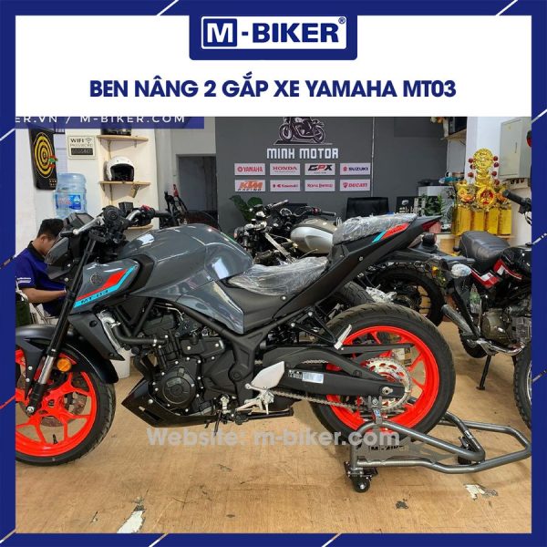 Ben nâng xe MT03 hai gắp MBiker